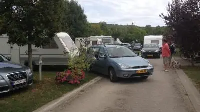 Camping Les Ceriselles - Vincelles