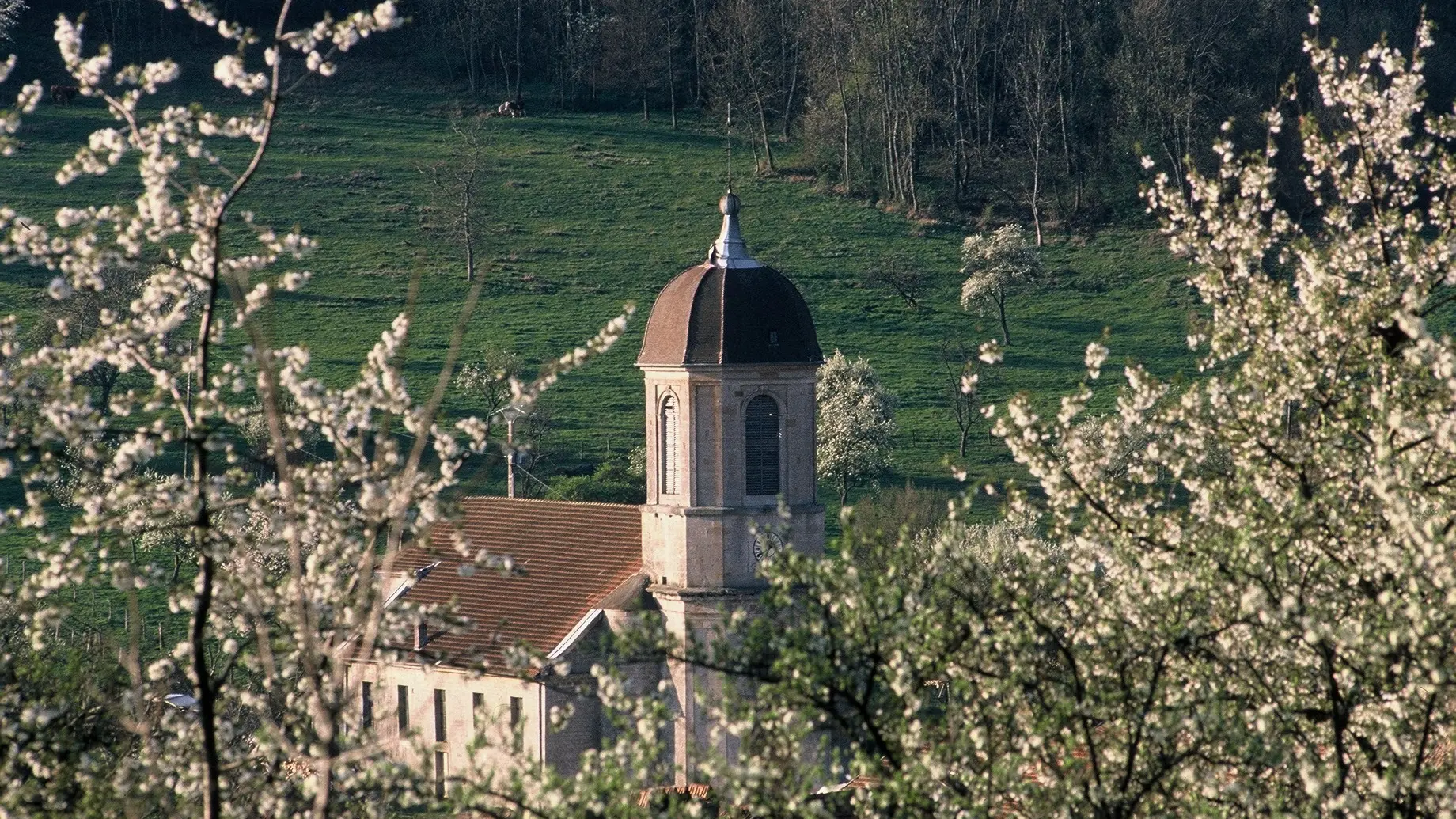 ÉGLISE DE CHARIEZ_1