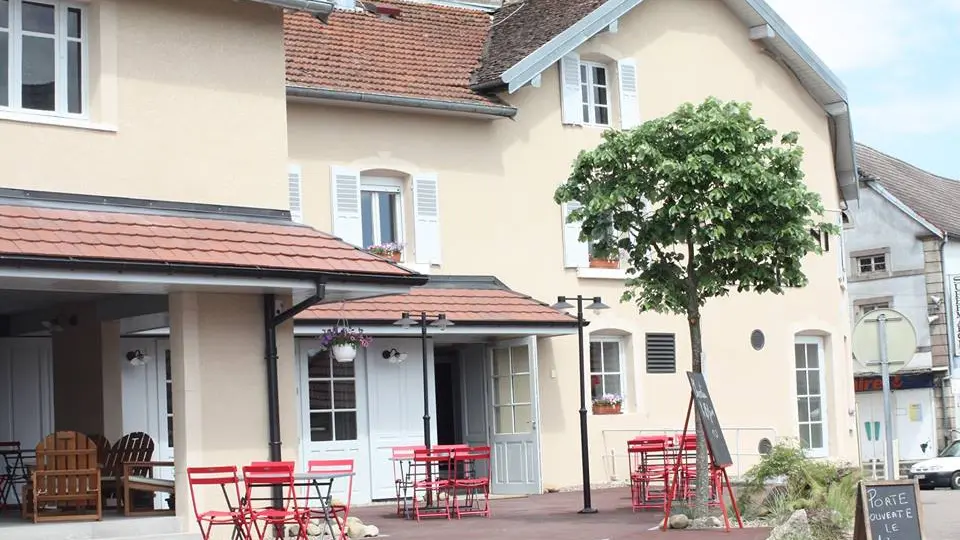 CAFÉ RESTAURANT DE LA MAIRIE_1