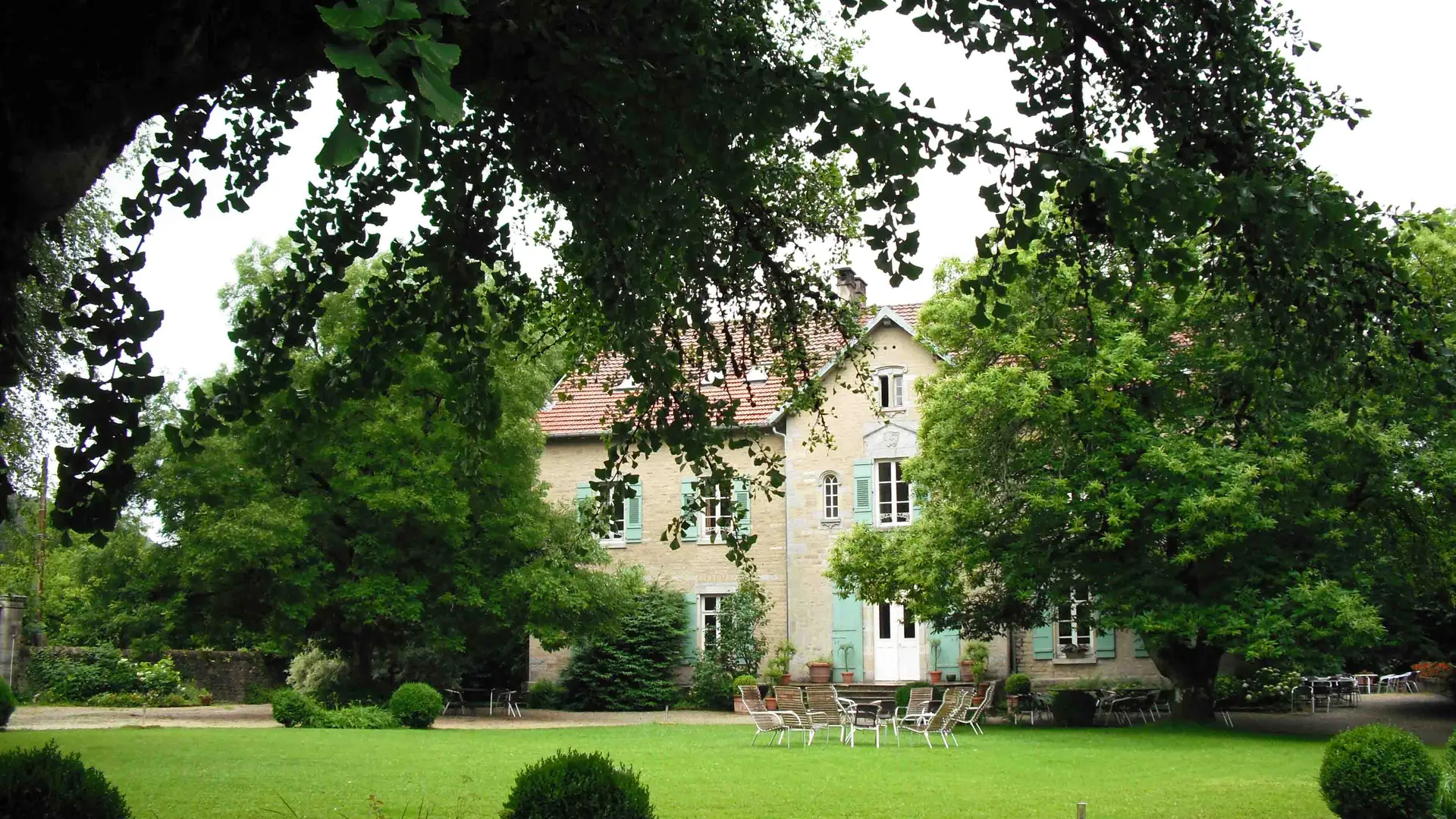 DOMAINE DU CHATEAU DE ROCHE SUR LINOTTE_7