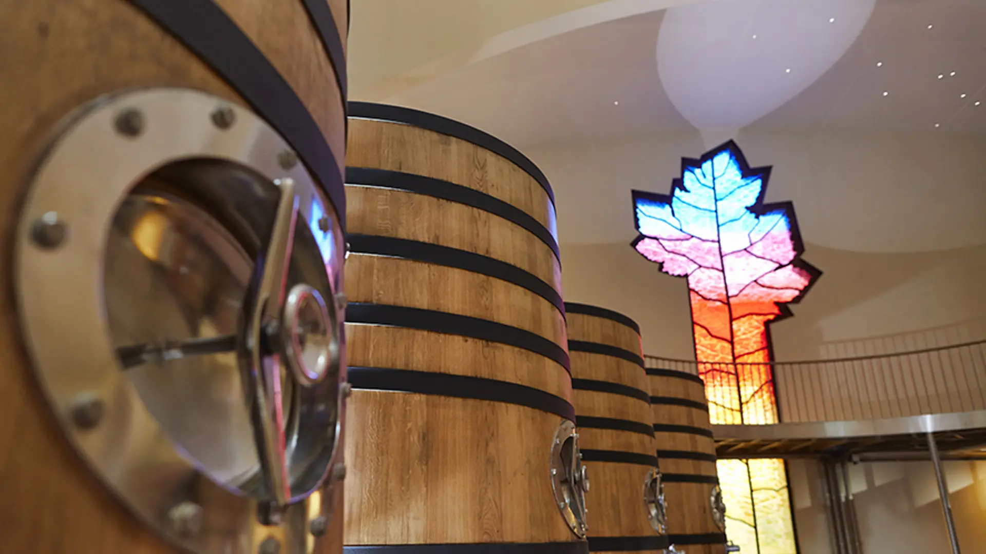 Cuverie Intérieur cuves_bois_gauche