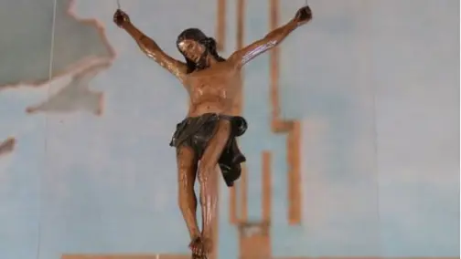 Christ en suspension