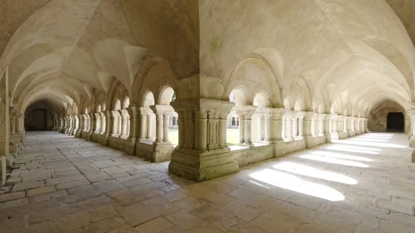 Cloître Abbaye de Fontenay