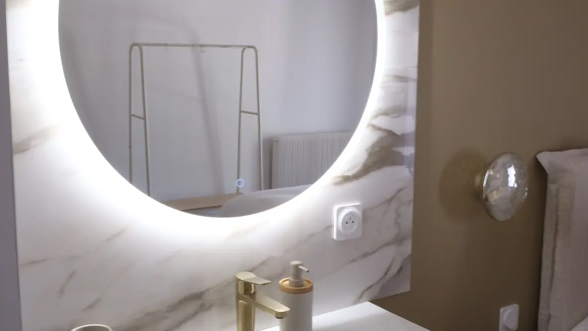 41815D04-55E0-4CC1-8B86-A257FF861624-2534-00000202913C547C