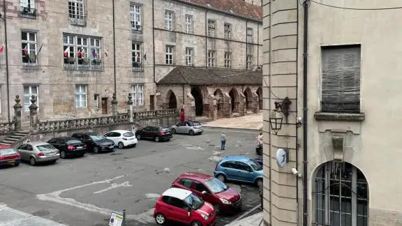 vue sur l'abbaye depuis l'appartement