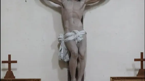 Eglise de Farges Christ en croix