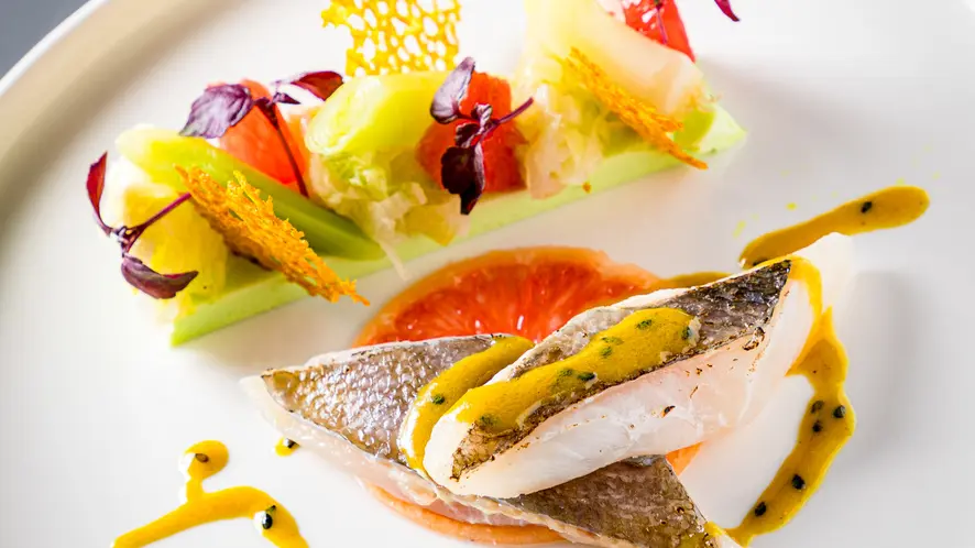 5CE3EF31-4482-4FE7-B918-2675D85B47D7_1_105_c