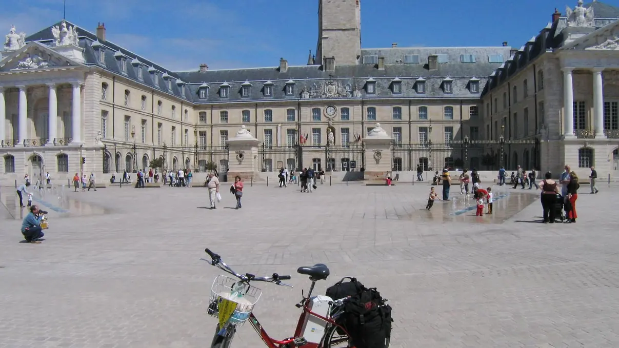 Balade place de la Mairie