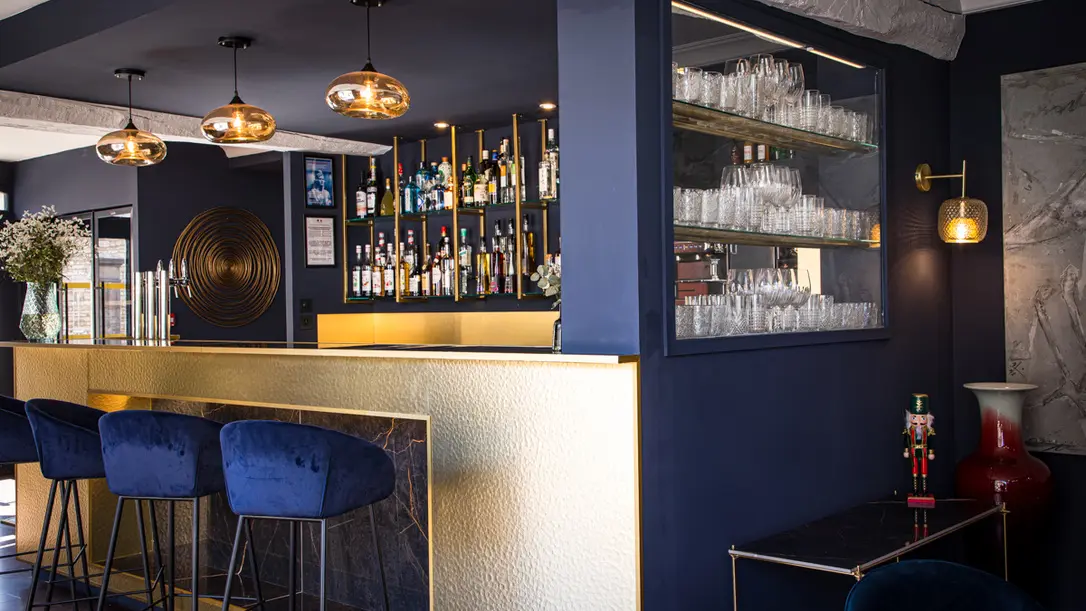 6F0A795D-8894-4673-91FC-218F0AD25B87_1_105_c