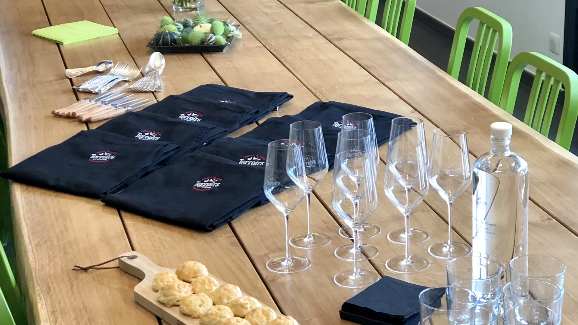 7083BA74-B944-4682-BBCF-B891F10378EE