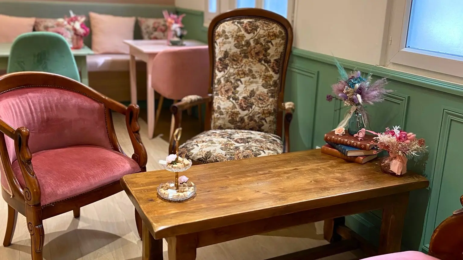 71f98df0-590a-45e4-b461-8d943ed09506