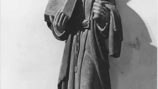 Statue de Saint Pierre église de Chamilly