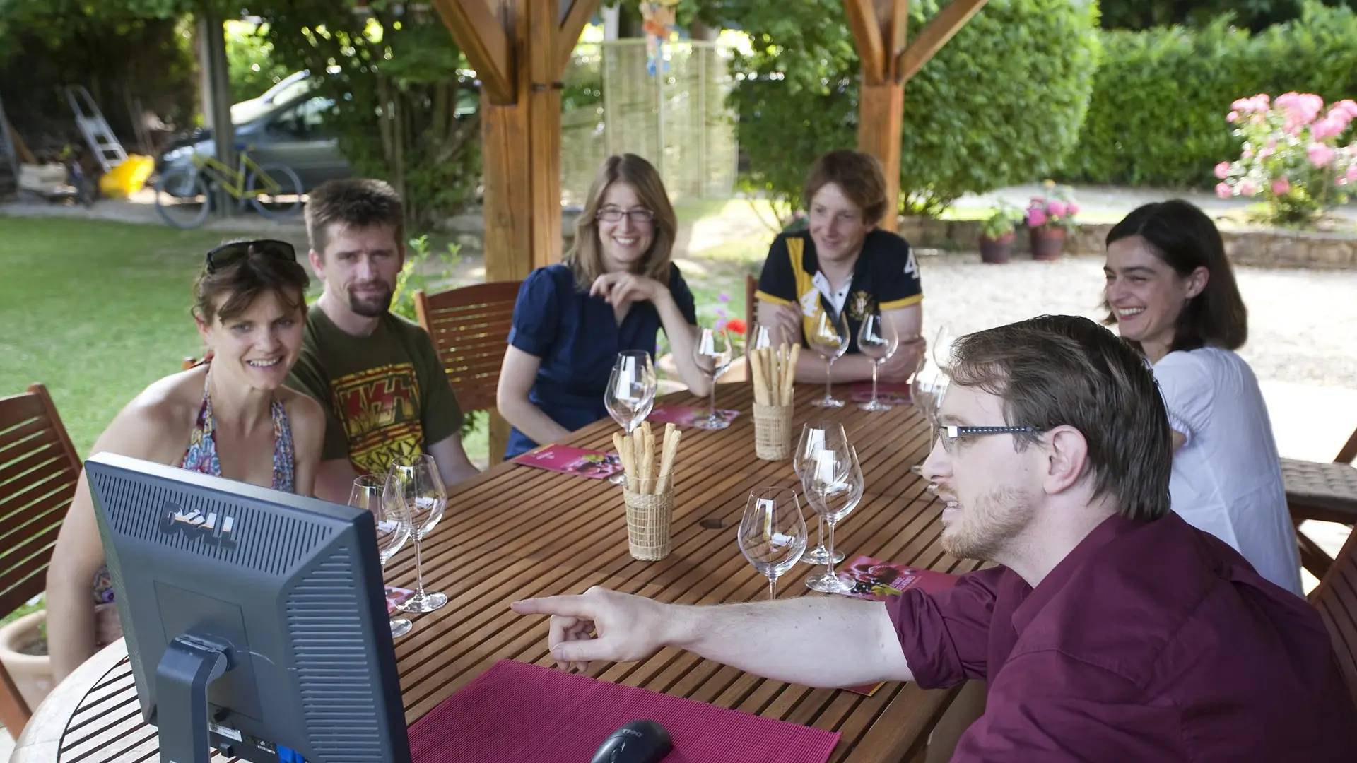 Dégustation en terrasse chez des particuliers