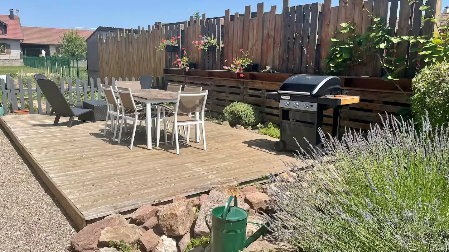 9fd97032-fb08-402e-9662-fde6b5f053dc