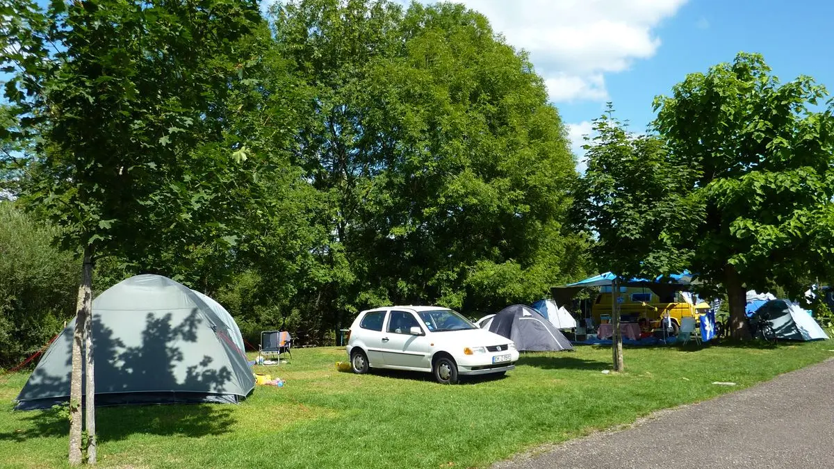 CAMPING LE CHAPEAU CHINOIS