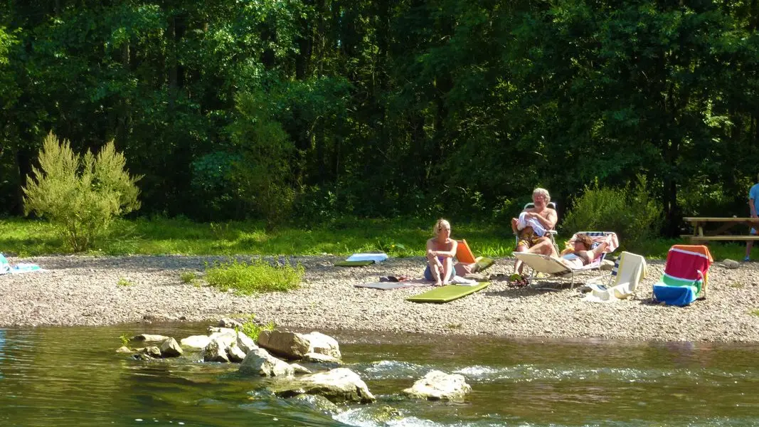 CAMPING LE CHAPEAU CHINOIS