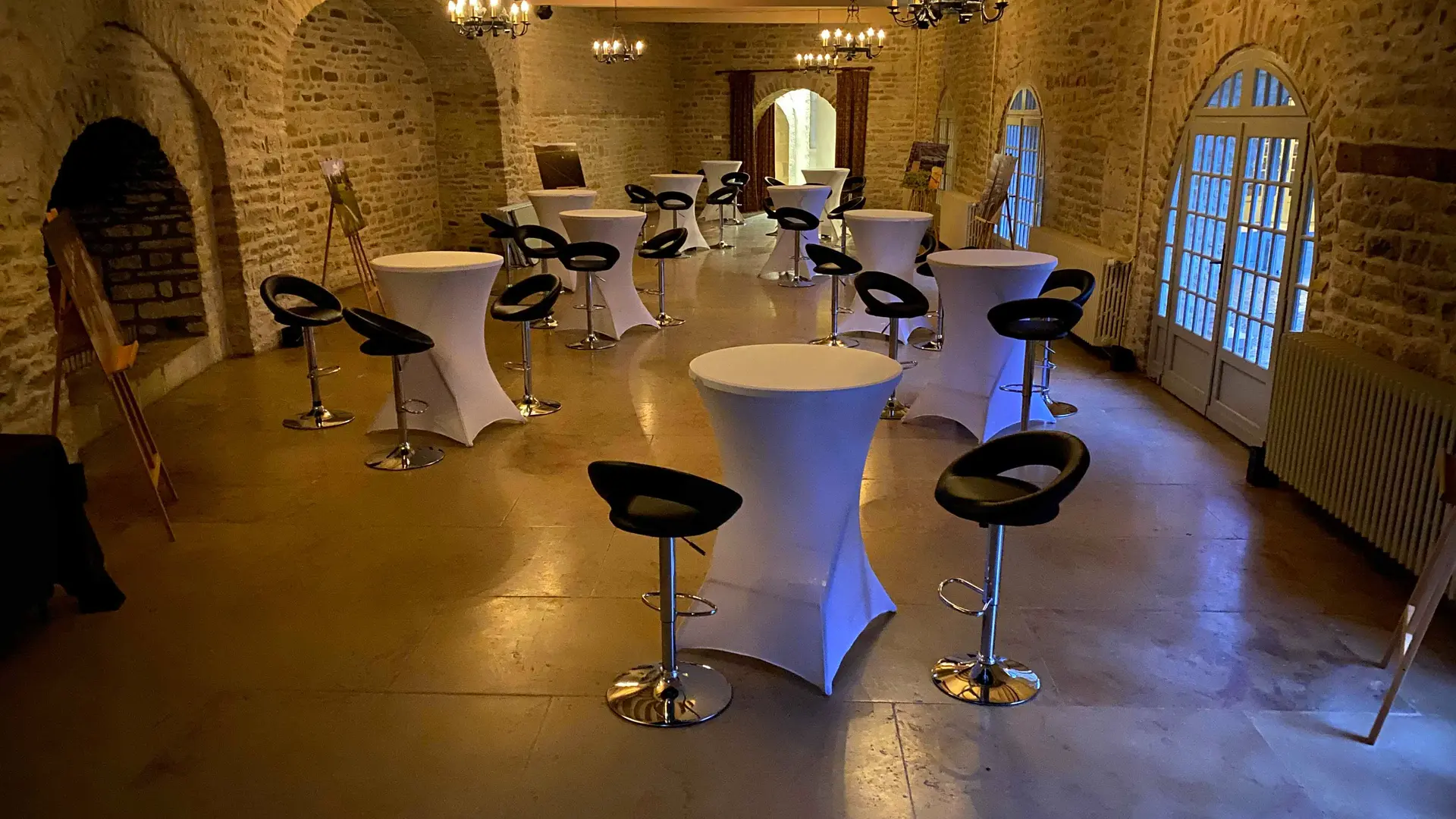 Cocktail salle d'honneur (170 m²)