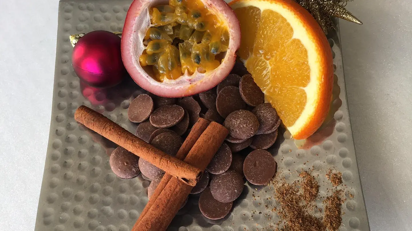 Chalon - L'Atelier Pâtissier - Noël 2020 - Bûche - Dessert - Gourmandise - 2020 (2)