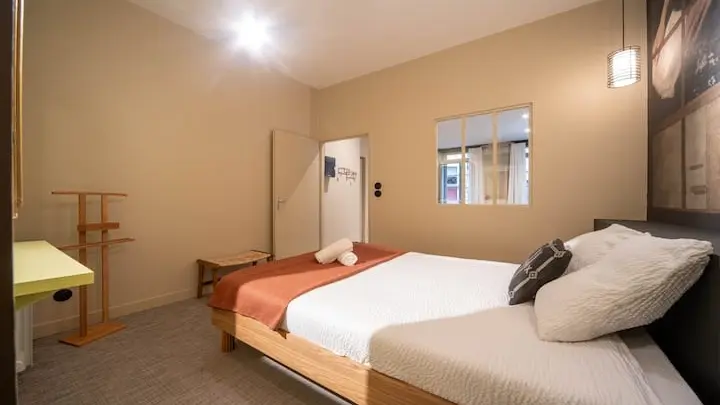 Chalon - L'Emeraude - Chambre (1)