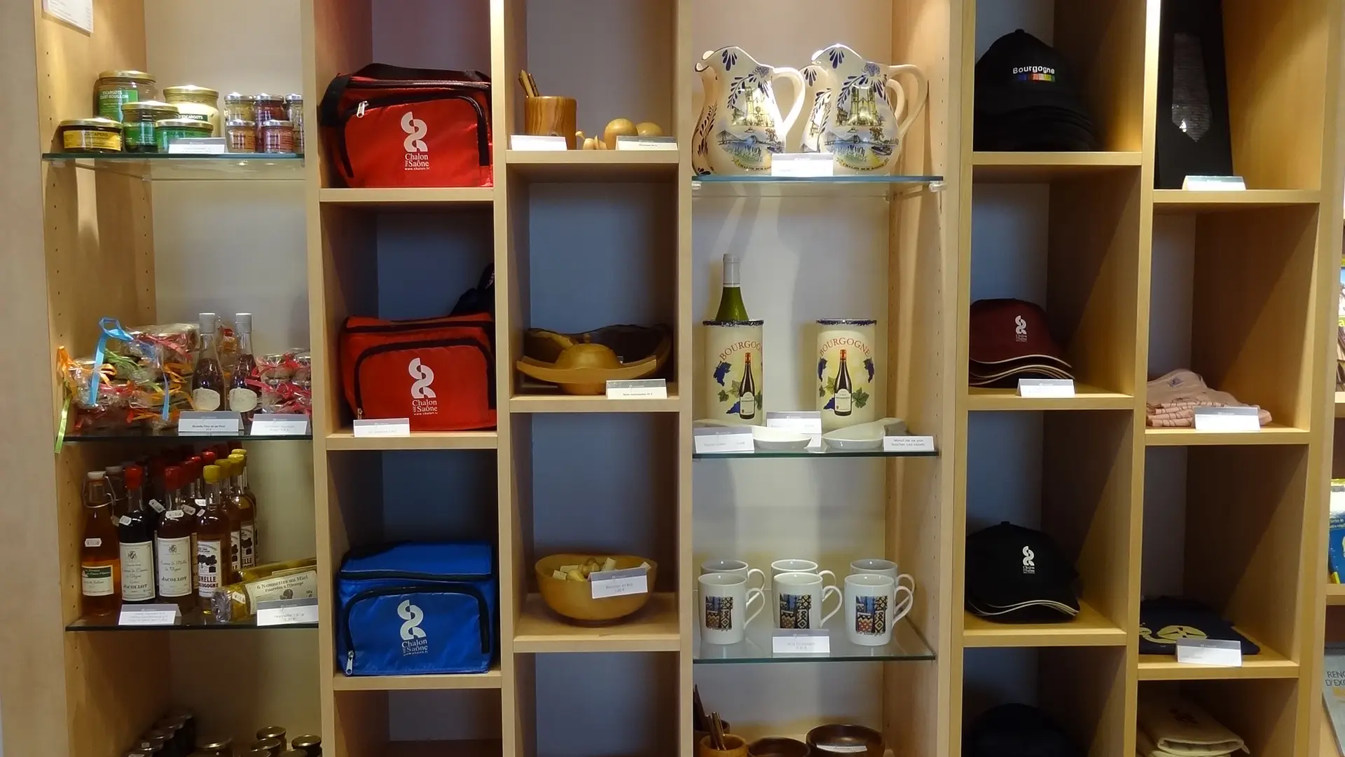 Chalon-boutique-office-2016-OT (1)