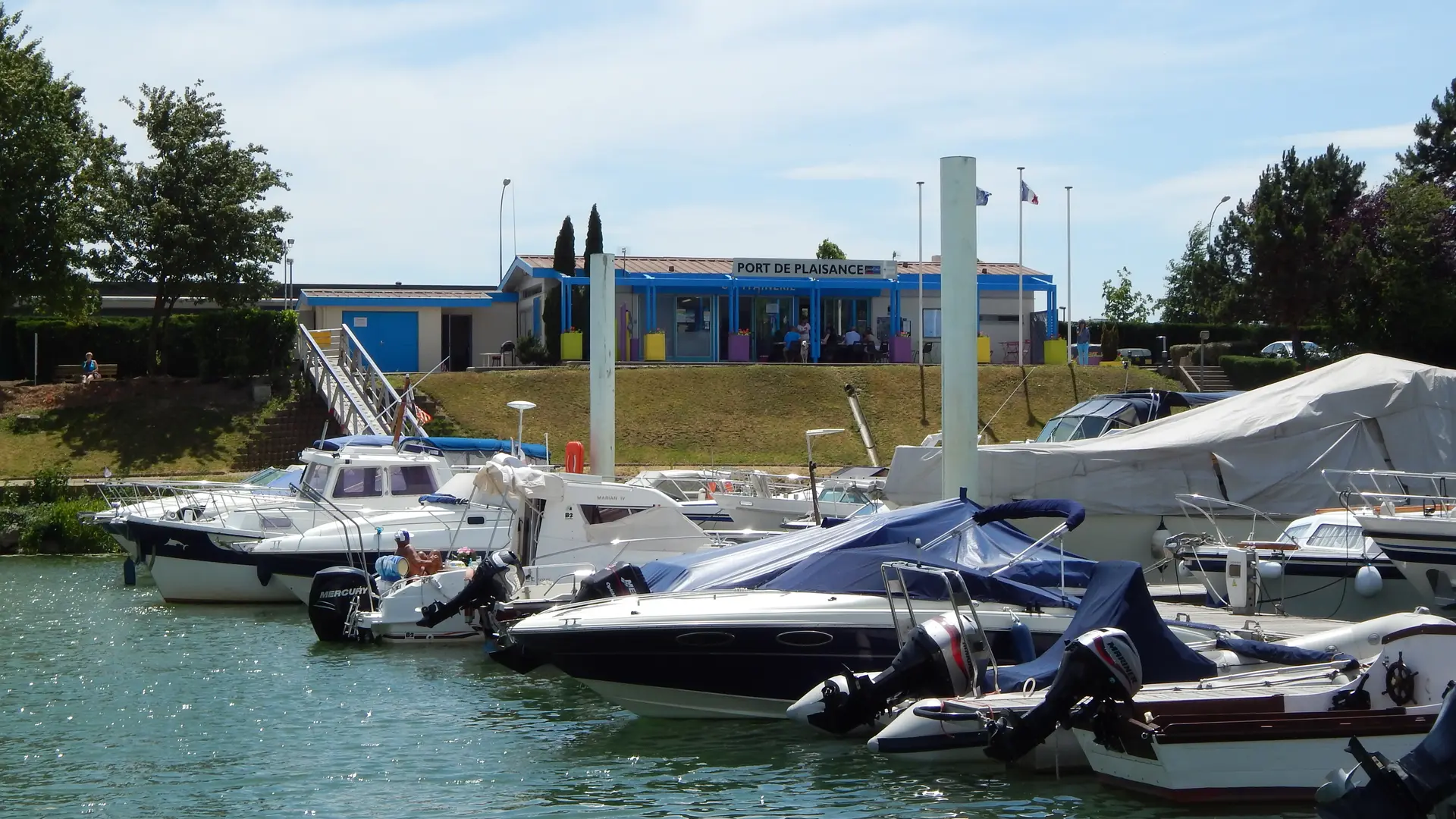 Chalon-sur-Saone-port-de-plaisance-navigation-fluvial-bateau-OT (73)