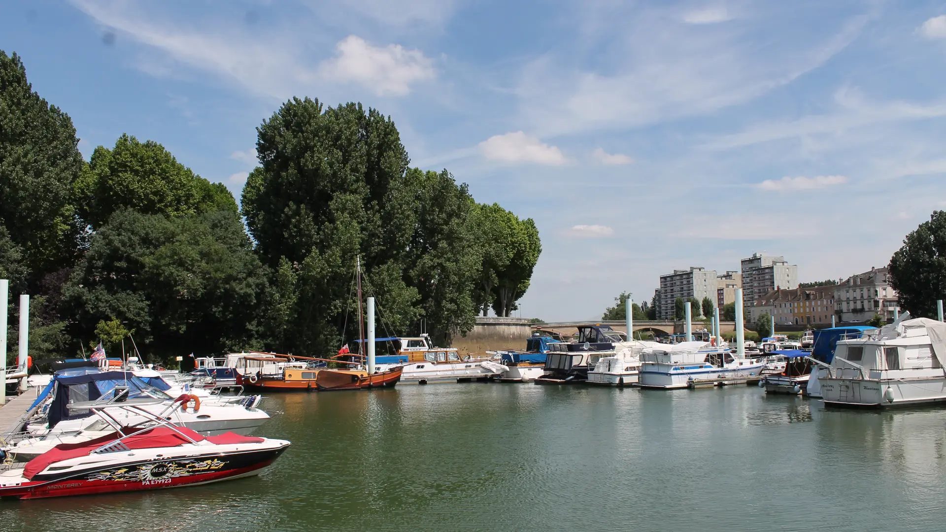Chalon-sur-Saone-port-de-plaisance-navigation-fluvial-bateau-OT (13)