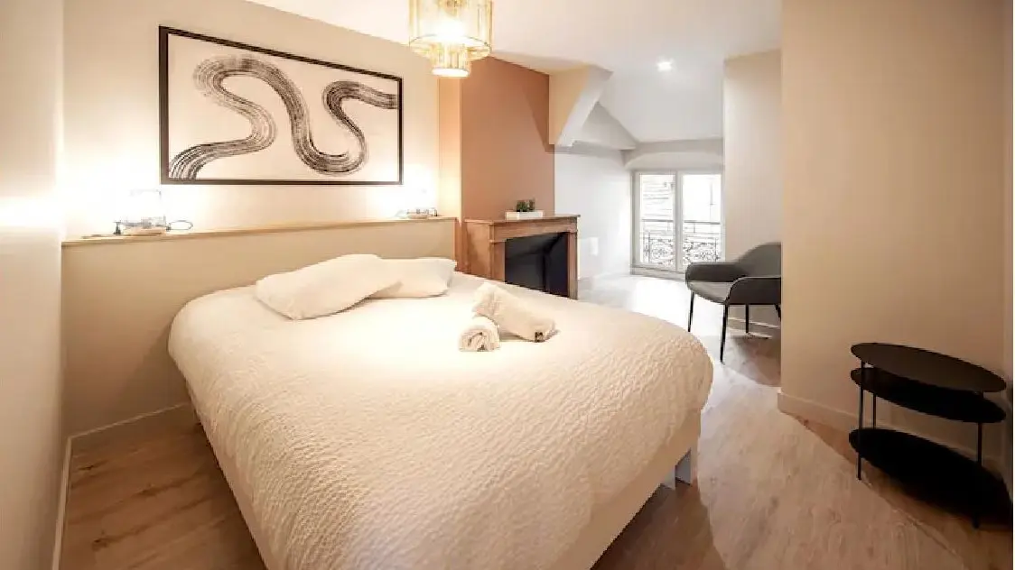 Chambre 2(1).webp (720×480)