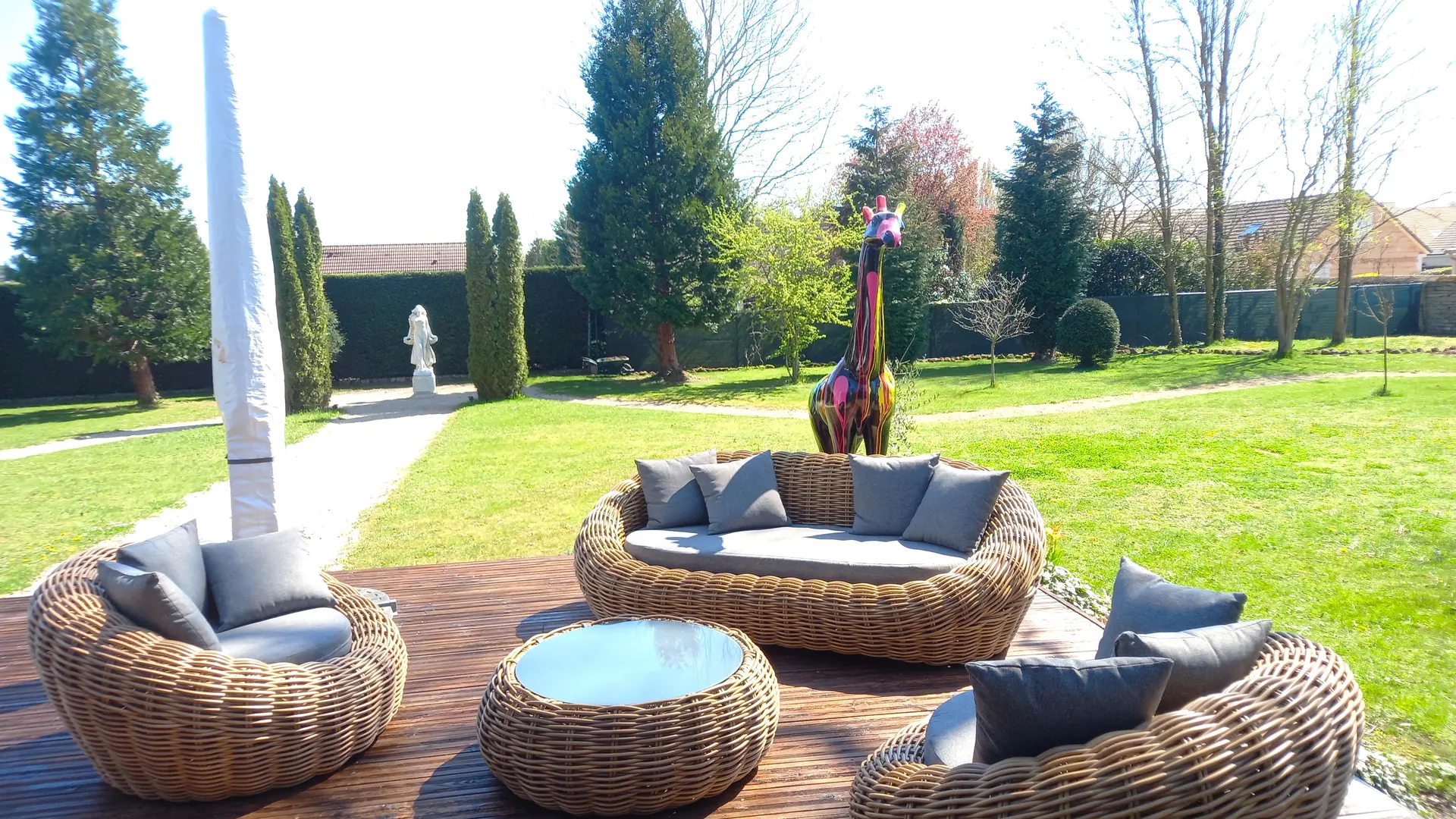 CHATEAU DE LA VILLENEUVE 71380 TERRASSE