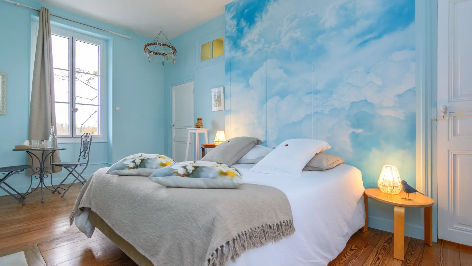 CHATEAU DE LA VILLENEUVE 71380 CHAMBRE MYOSOTIS