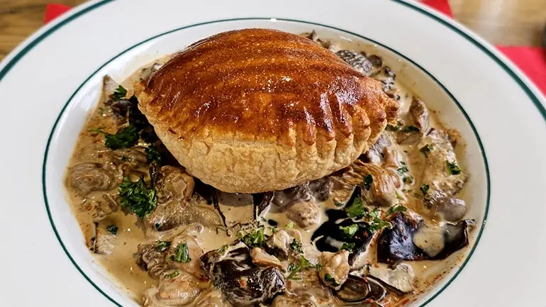 Entrée - Croute aux champignons