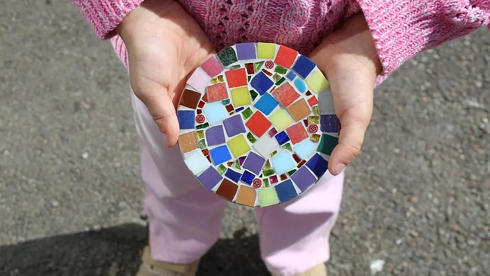 Atelier Mosaïque Enfants Jade - 2 - Curiosités d'Art Mercurey