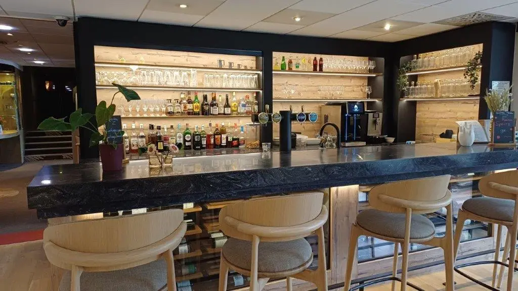 BAR A VINS