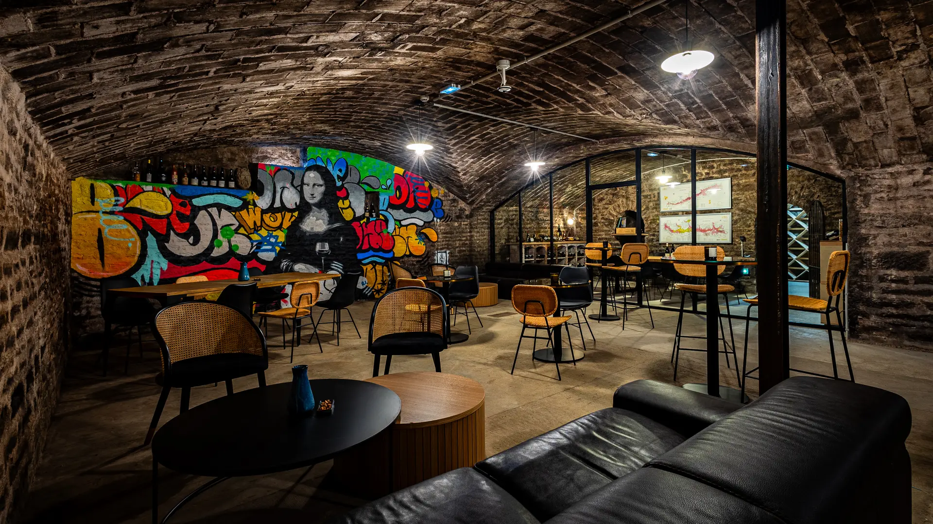 Bar 01
