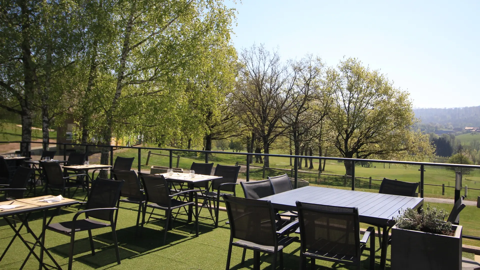 Golf Vosges du Sud - terrasse