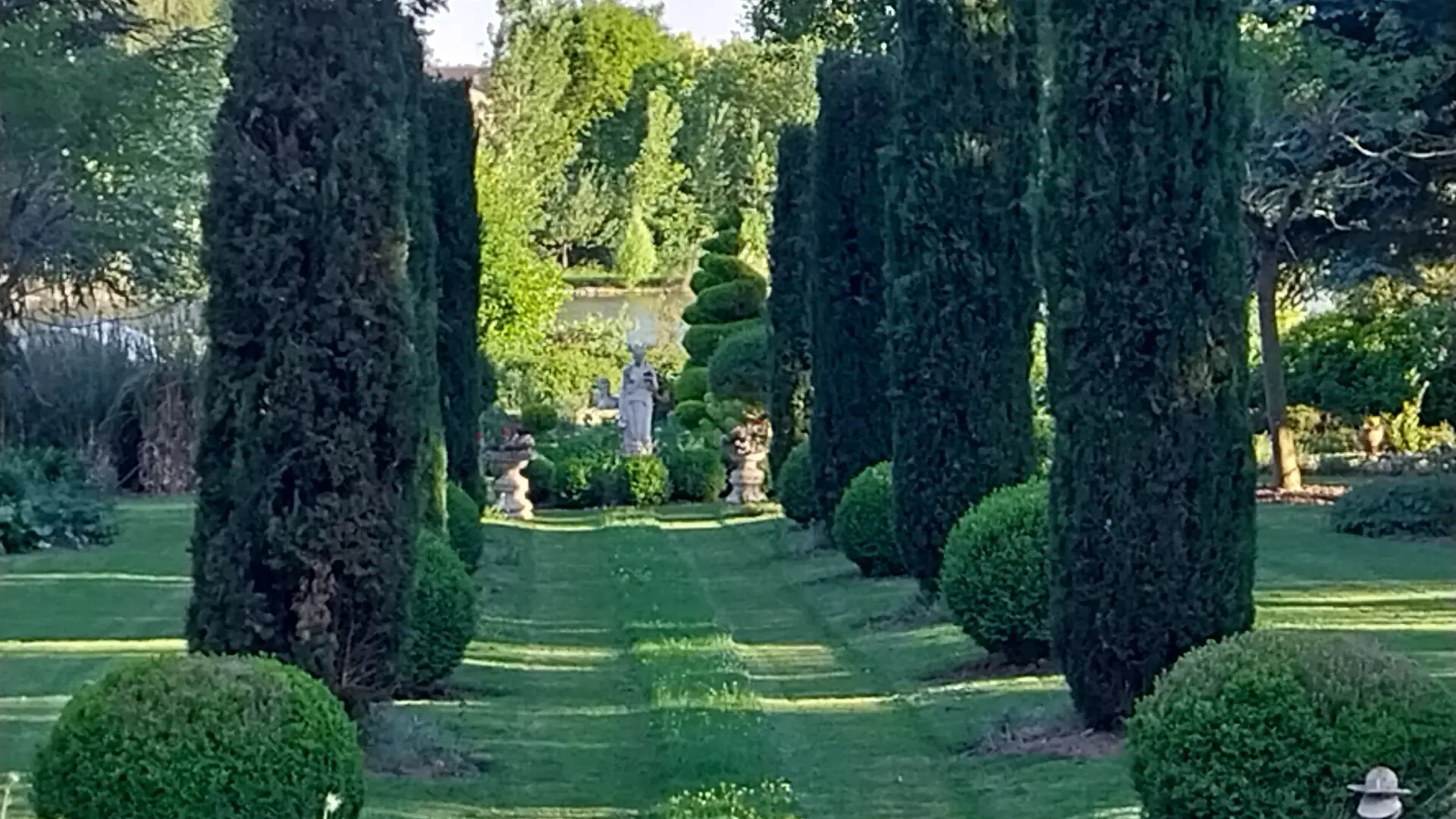 Gergy - Hébergement - La Renaudière - Jardin (1)