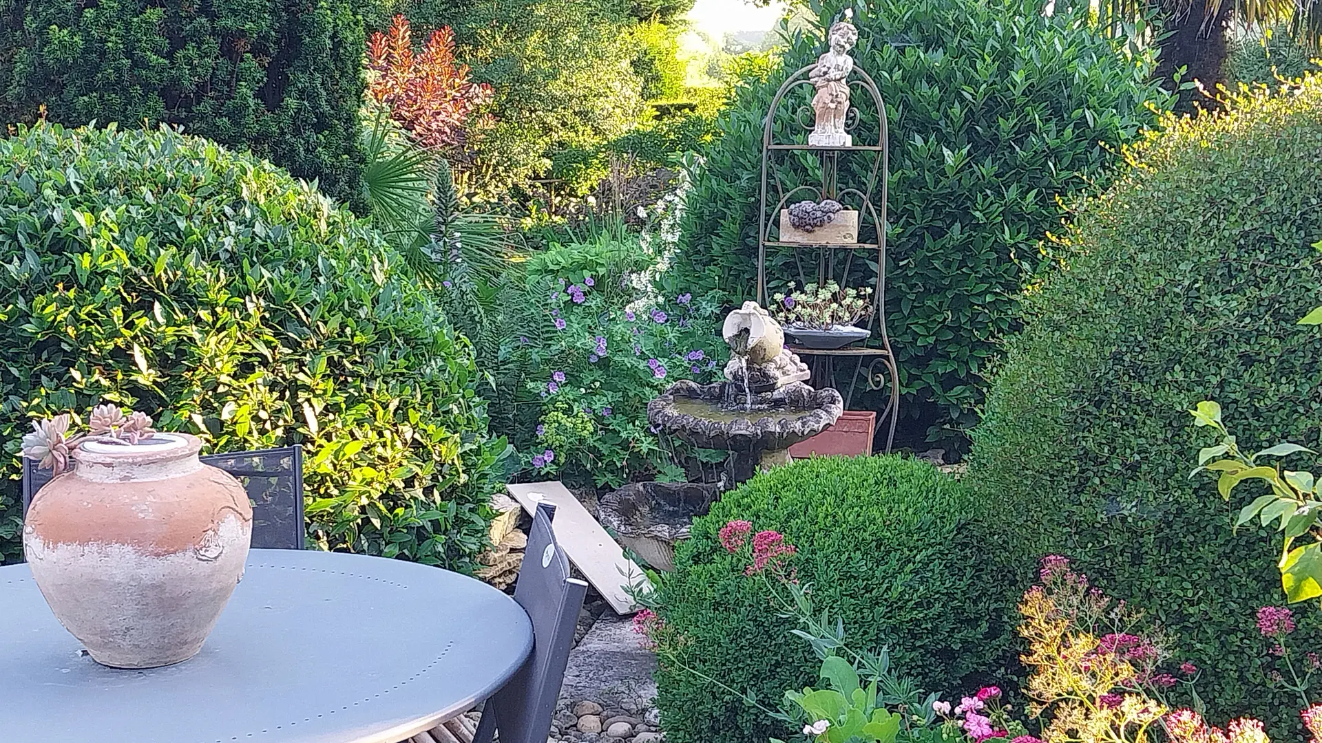 Gergy - Hébergement - La Renaudière - Jardin (2)