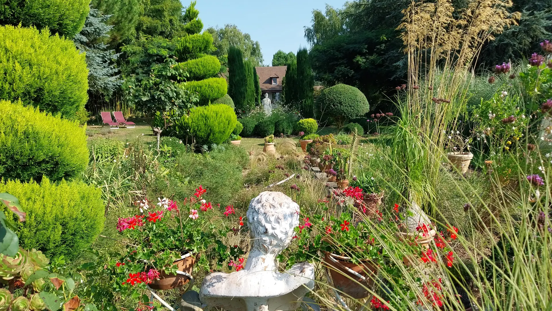 Gergy - Hébergement - La Renaudière - Jardin (5)