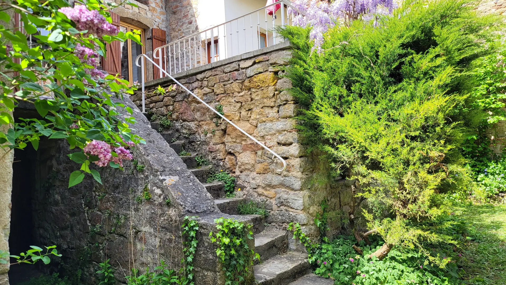 Gite-Bourgogne-au-coeur-des-vignes
