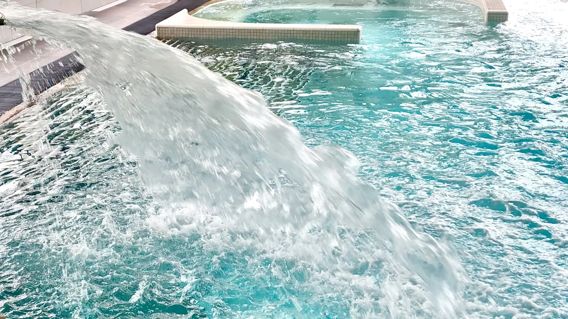 Les-Thermes de Santenay à proximité des Sarments