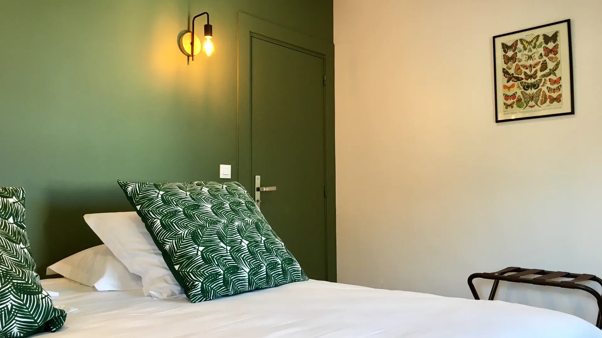 Guest house in Bourgogne-Les Maisons de Chamirey-La Maison du Grand Four5212