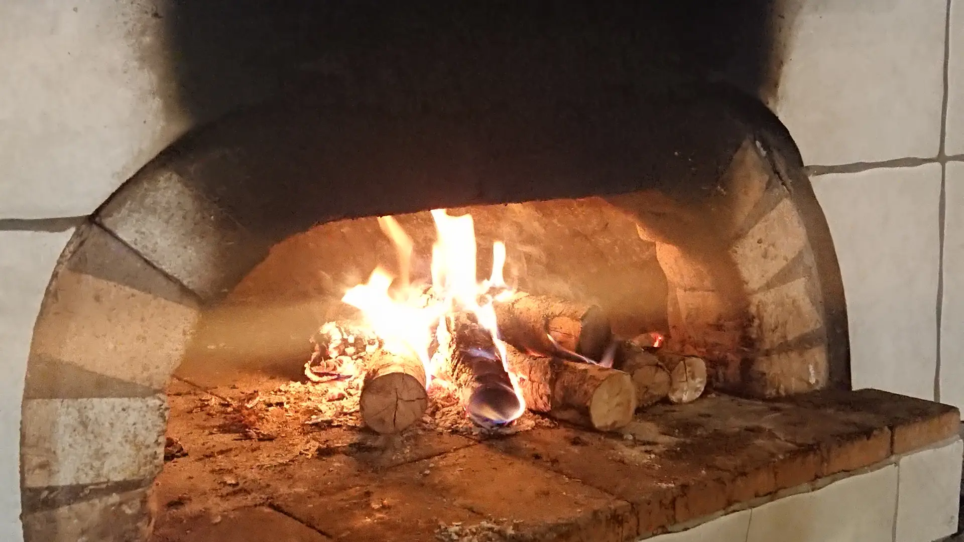 Cuisson au feu de bois