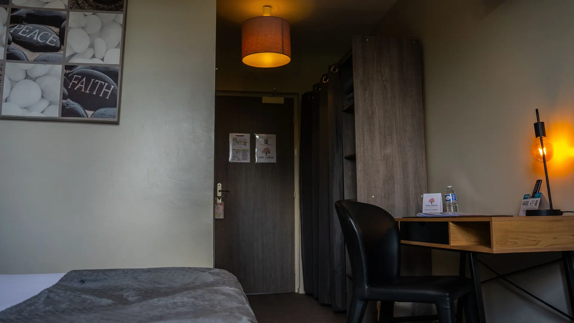 Hotel Parc Adelie - chambre