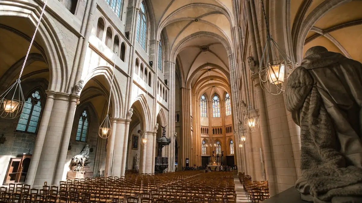 DestinationDijon-Cathedrale_Saint-Benigne-VARGAS_Photo-4738-1200px