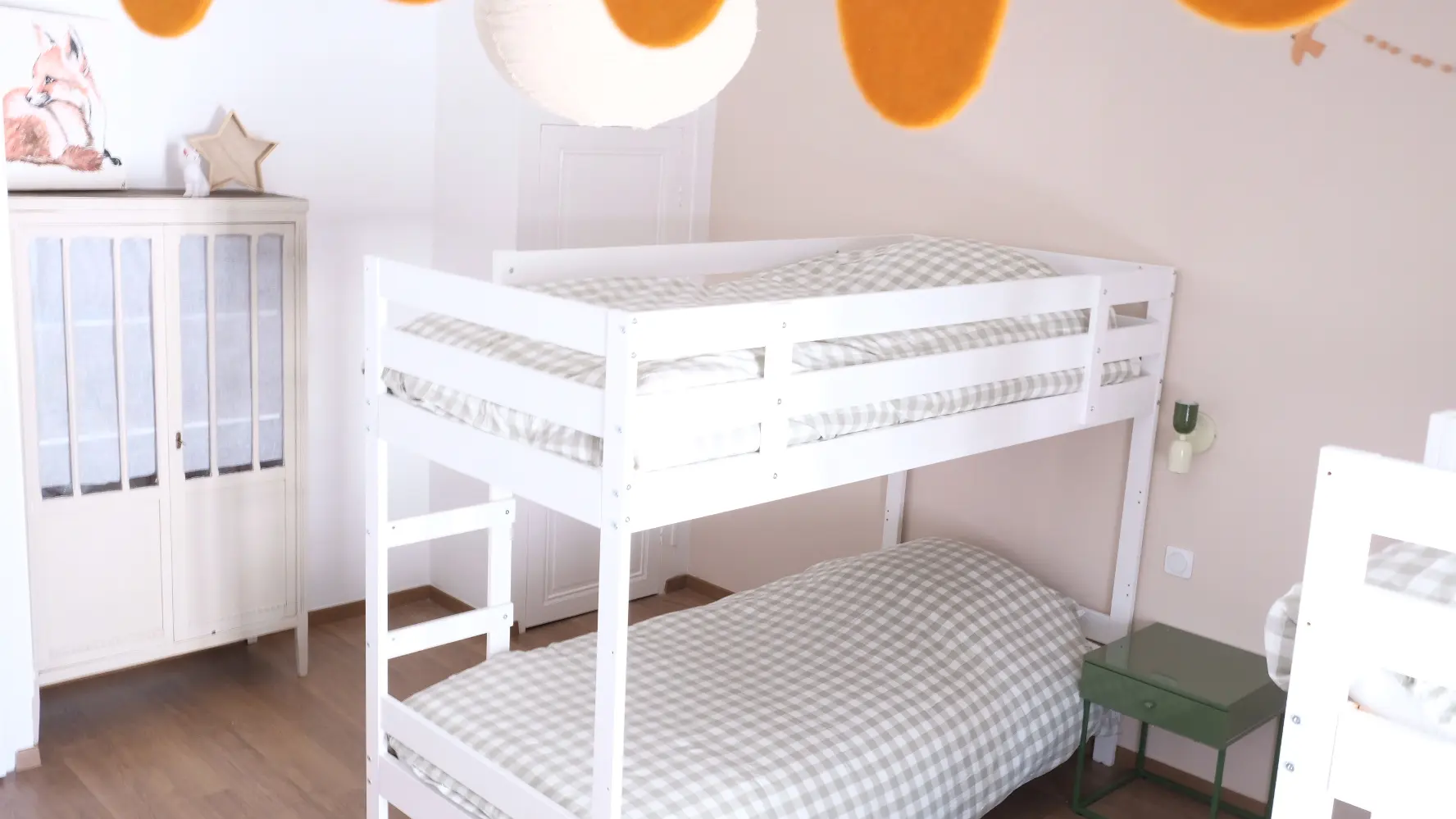 E3F6D4EE-8875-4B98-BE86-71243BB0E352-2534-00000202775F03A4