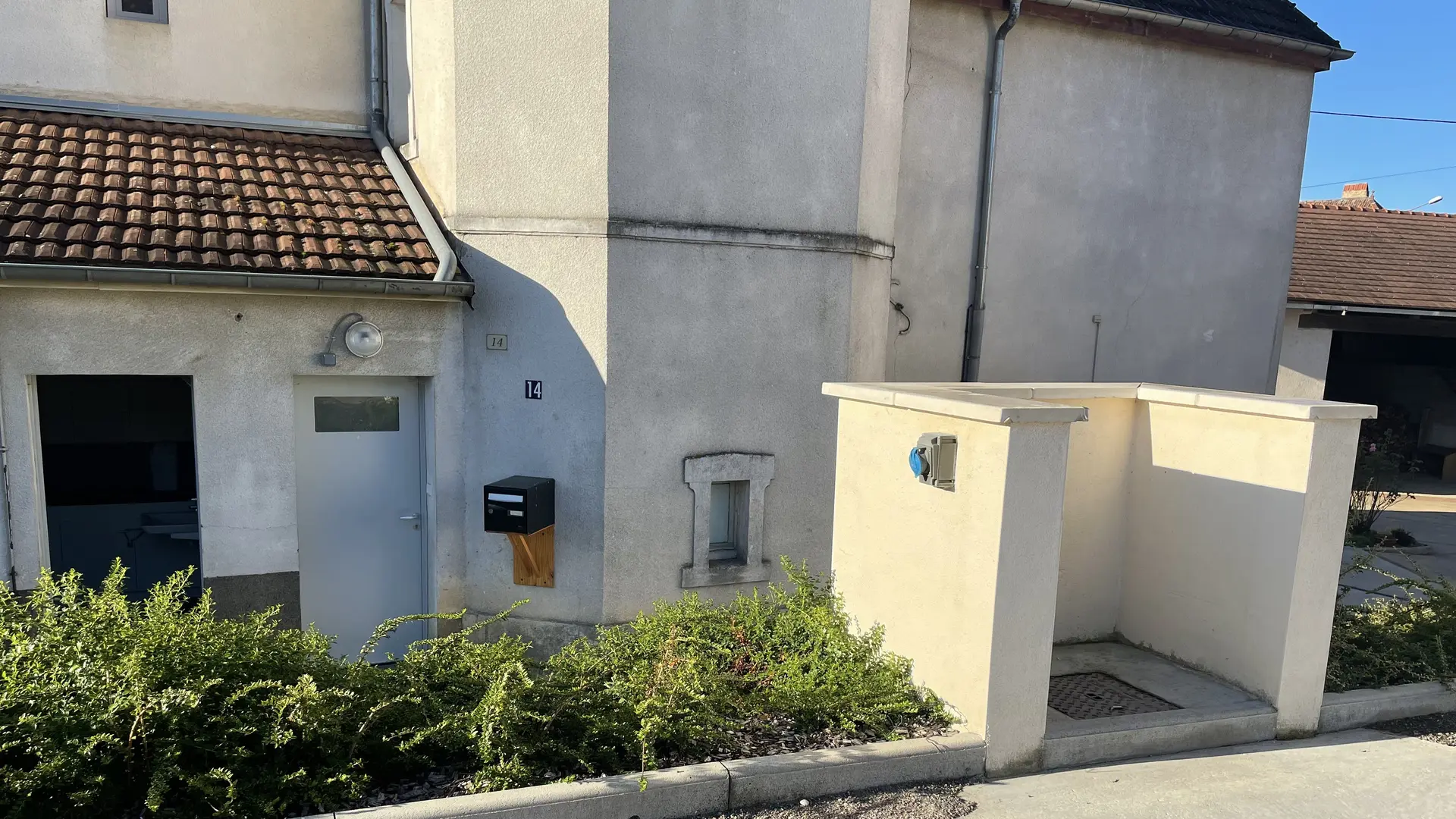 Electricité aire de service