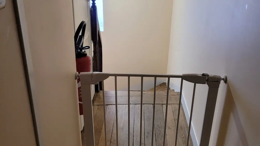Escalier accès RCh