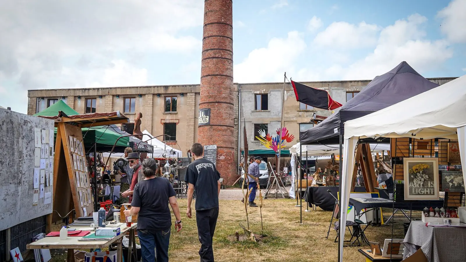 Fête de l'art à la Poèterie de Saint-Sauveur-en-Puisaye (2)