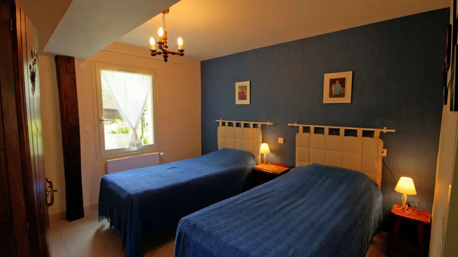 G SAONE chambre 2