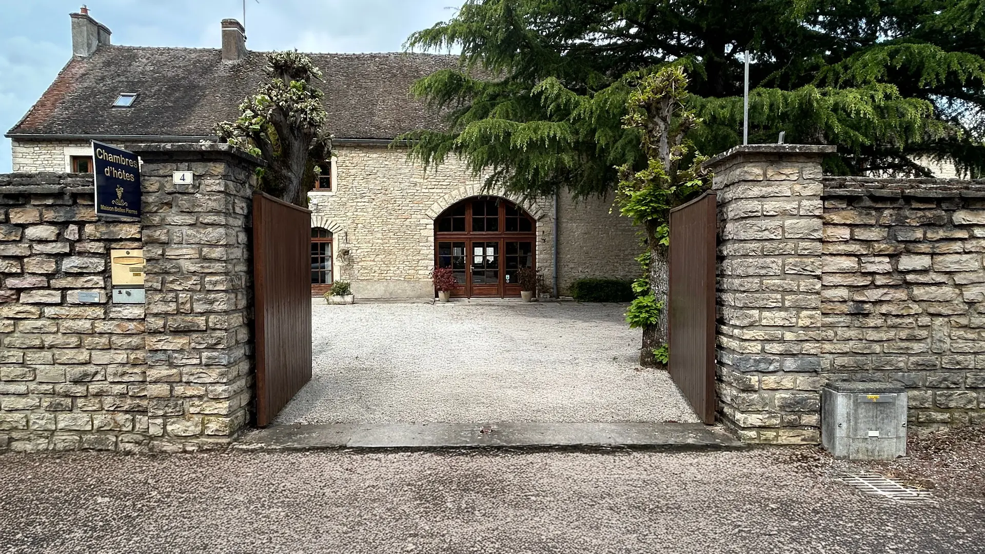 Maison belles pierres_10