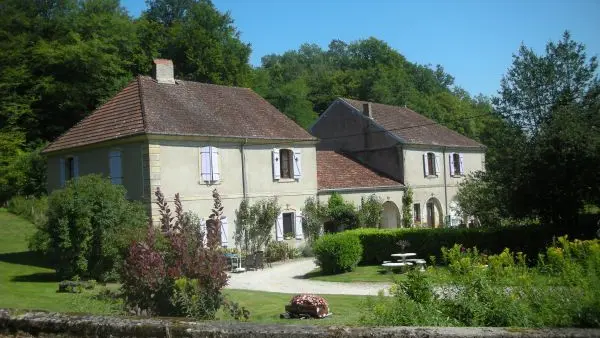 Gîte  de Cherlieu.
Montigny lès Cherlieu._2